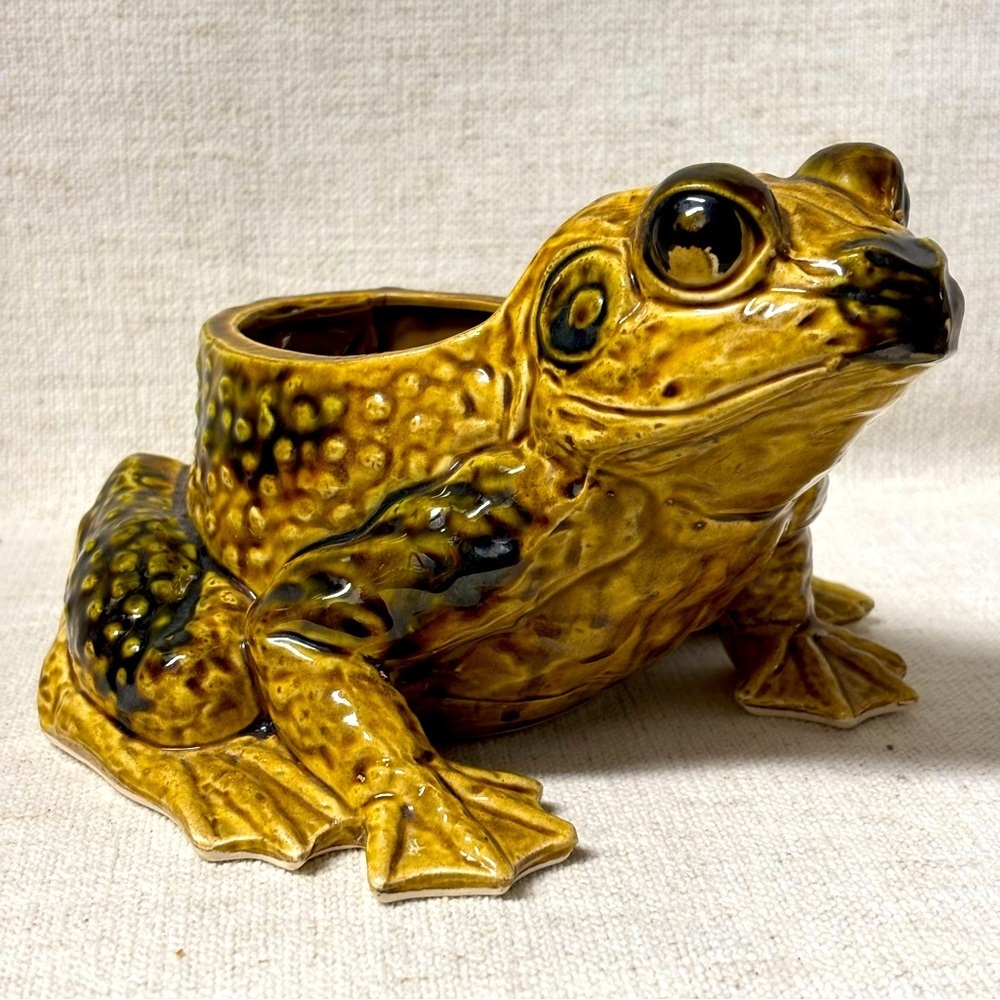 Frog Toad Art Ceramic
Planter VTG McCoy
California ? Majolica Garden
Home Decor